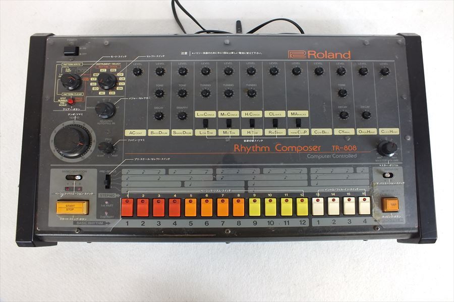 リズムマシン Rolamd TR-808