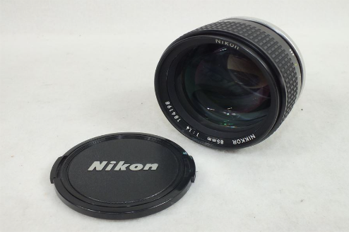 Nikon ニコン NIKKOR 85mm 1:1.4 レンズ