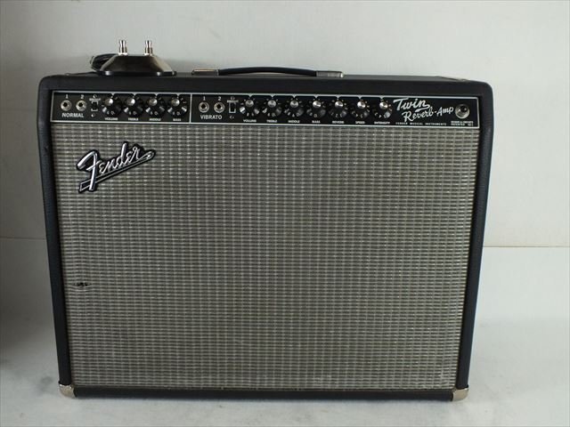 ギターアンプ Fender フェンダー TWIN REVERB PR186