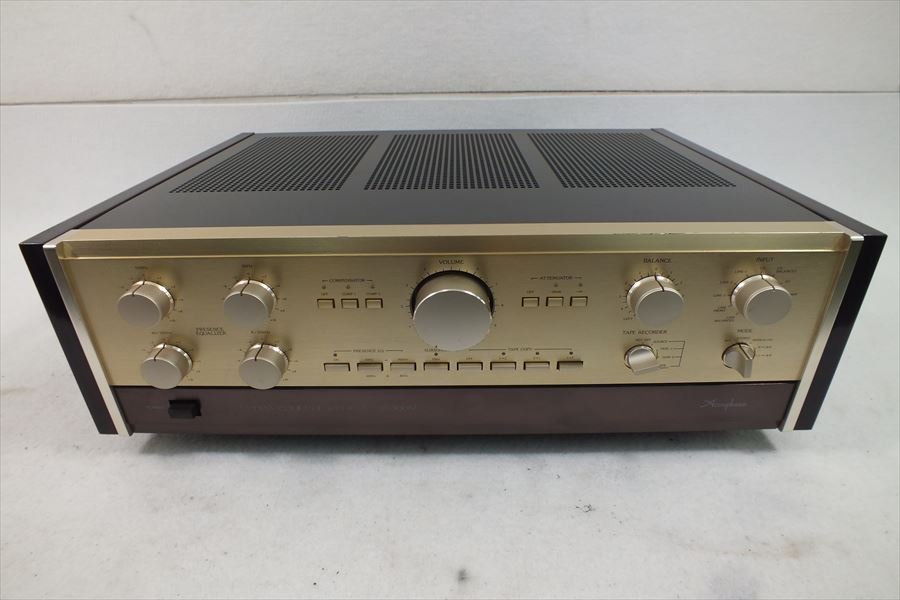 アンプ Accuphase アキュフェーズ C-200V