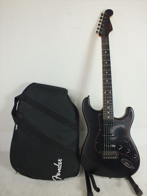 エレキギター Fender フェンダー Made in Japan Limited Noir Stratocaster Black