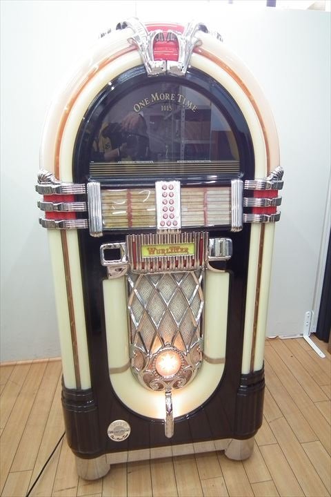 ジュークボックス WURLITZER ワーリッツァー 1015-CD