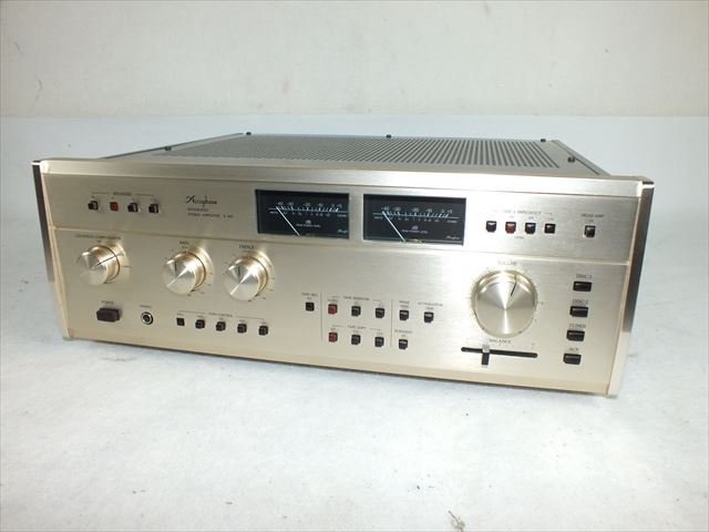 プリメインアンプ Accuphase アキュフェーズ E-303