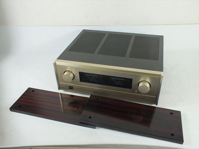 アンプ Accuphase アキュフェーズ E-305