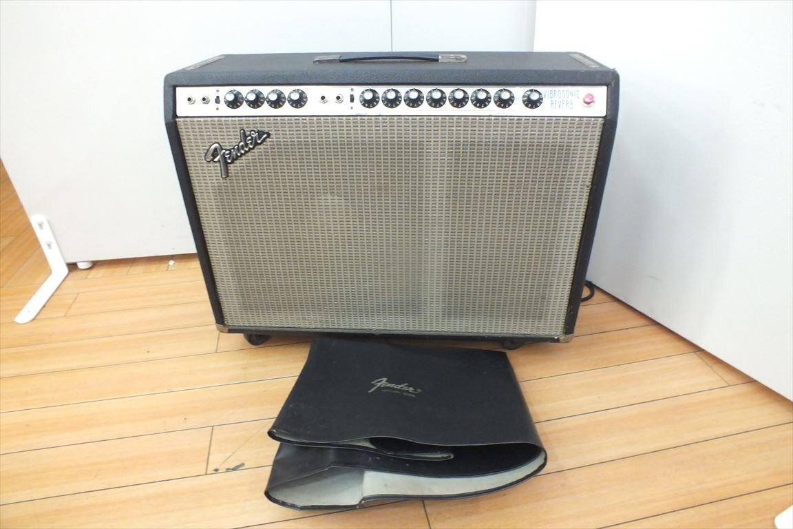 ギターアンプ Fender フェンダー VIBROSONIC REVERB