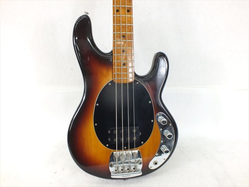 ベース MUSICMAN ミュージックマン　StingRayBass