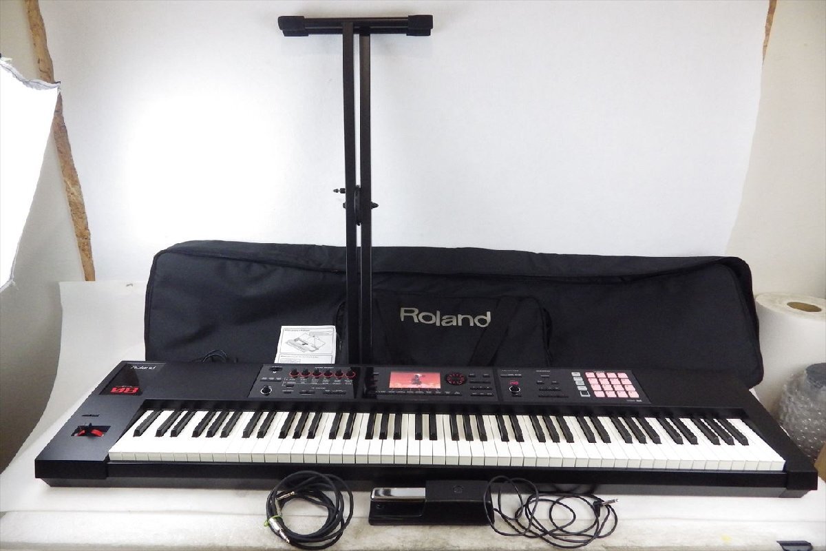 シンセサイザー Roland ローランド FA-08