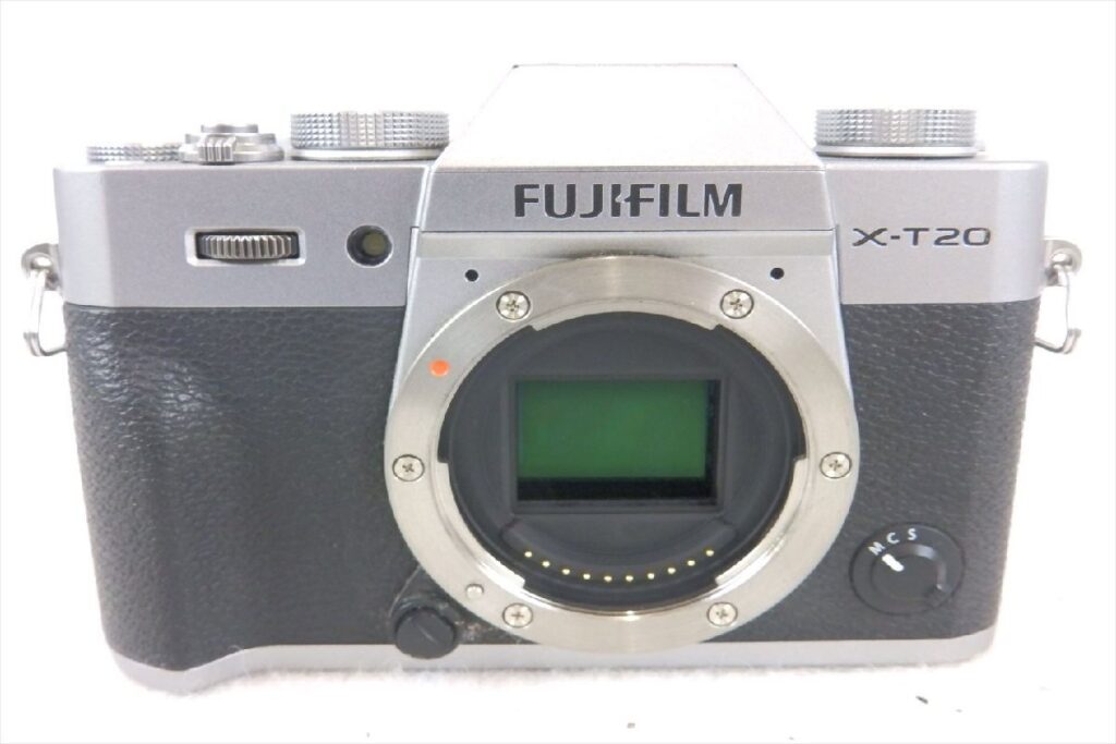 ミラーレス一眼 FUJI フジ X-T20 18-55mm の買取実績